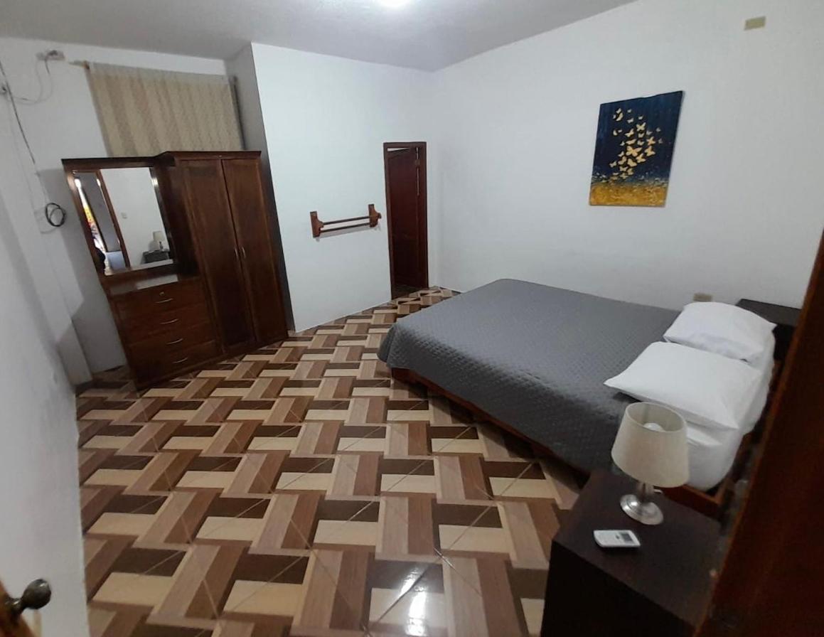 Apartahotel Casa Soleil Puerto Villamil Cameră foto