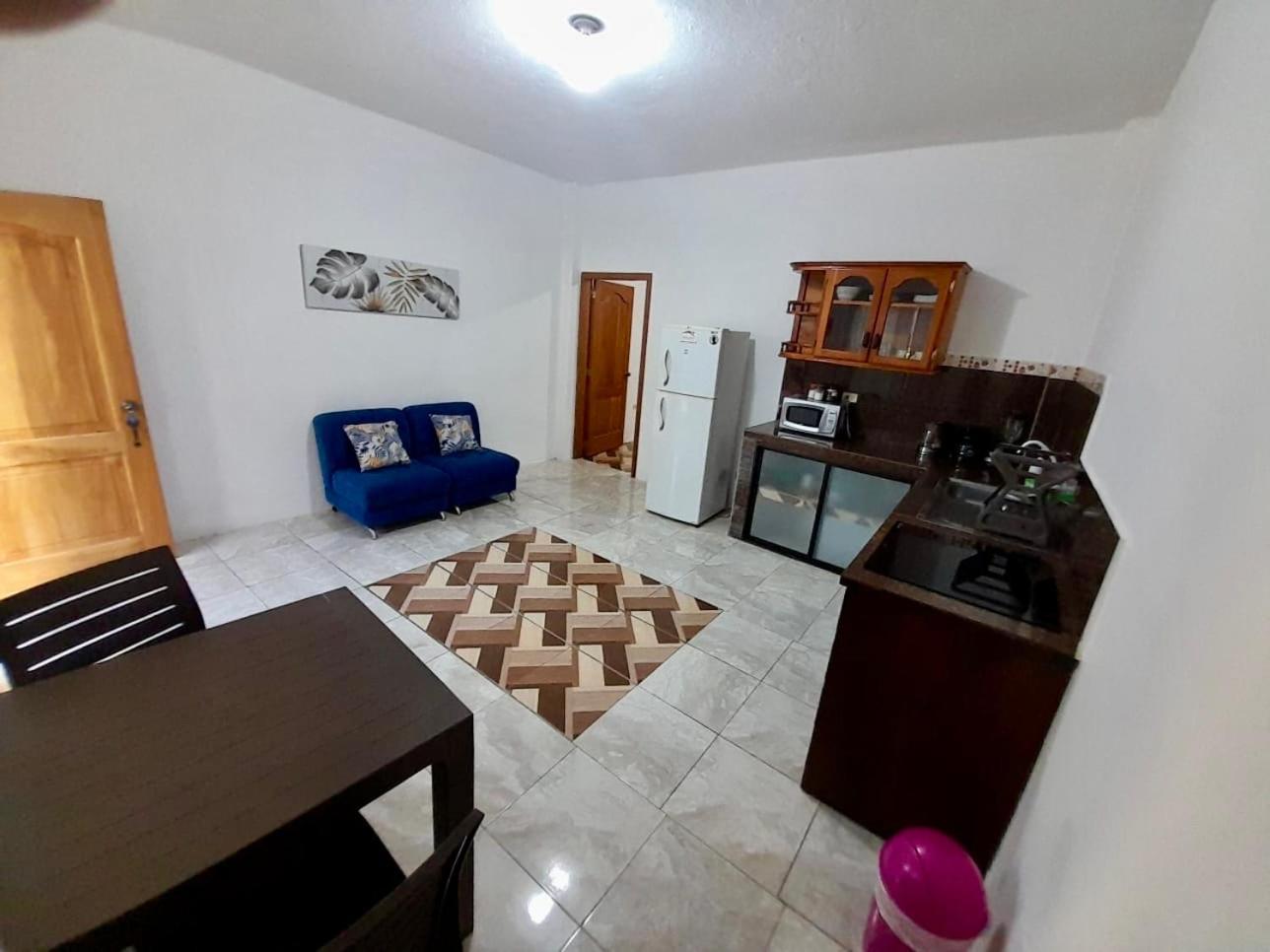 Apartahotel Casa Soleil Puerto Villamil Cameră foto